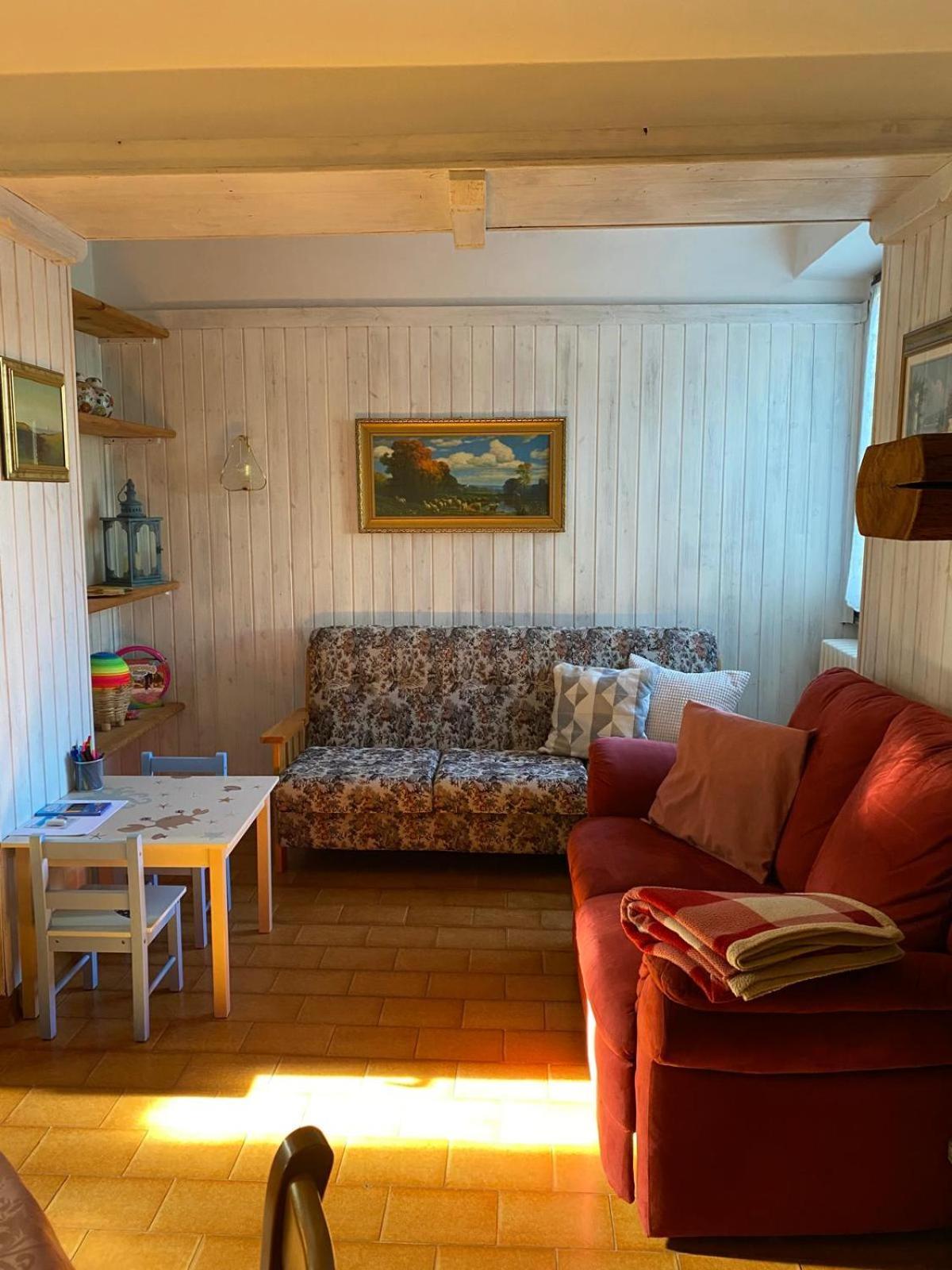 La Casa Del Nonno Franco Villa Colico Luaran gambar